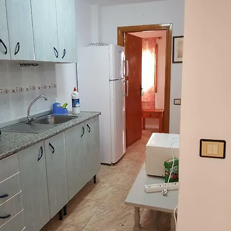 Playa Ingles Patronato 1f. Hostel