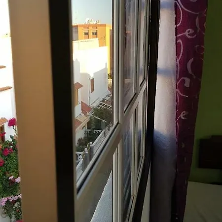 Playa Ingles Patronato 1f. Hostel *
